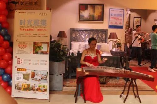 🈷️易彩堂👴、月光雅集：易彩堂的传统魅力新体验？